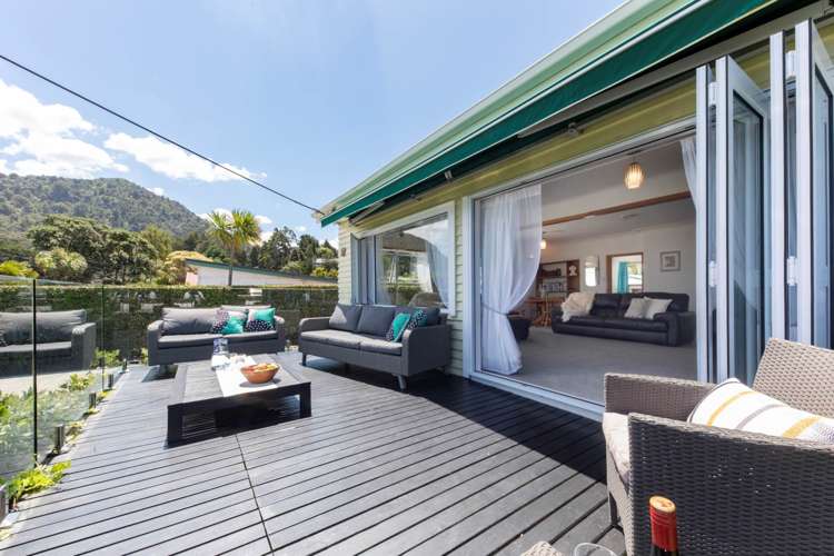 1214 Huia Road Huia_10