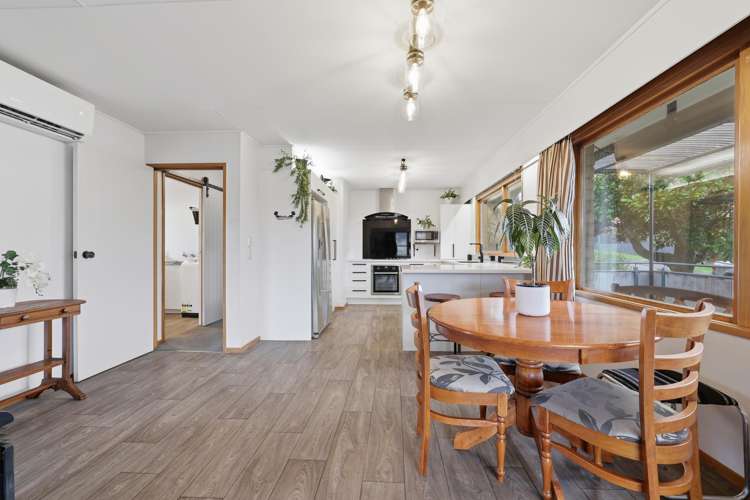 2 Shulma Street Abbotsford_12