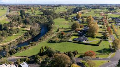 7 Riverside Lane_1