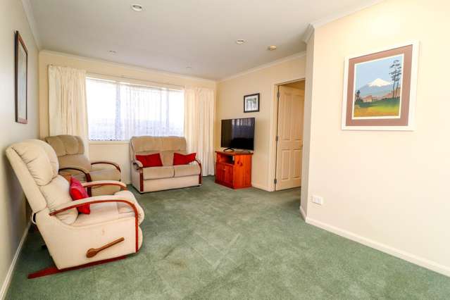 403 Court Street Thames_3