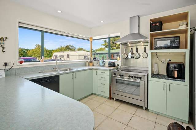 279 School Road West Eyreton_4