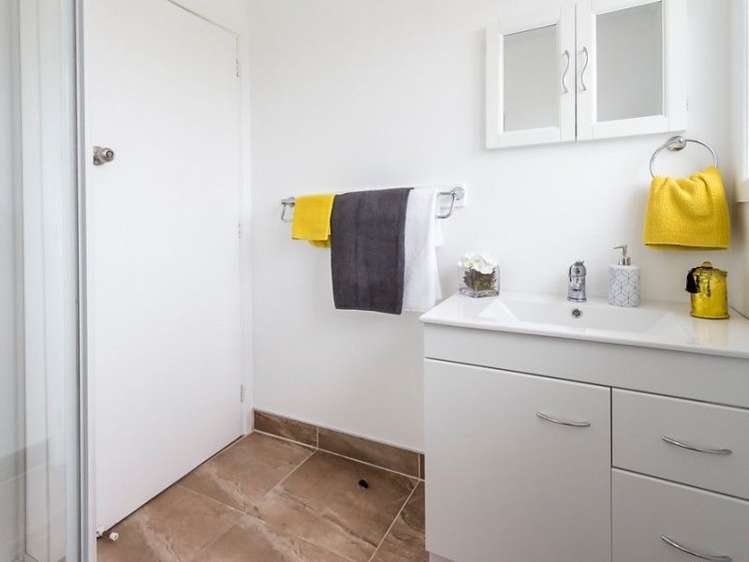 2/35 Elliot Street Howick_13