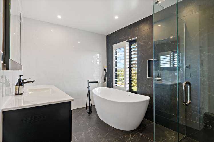 56 Bomb Point Drive Hobsonville_13