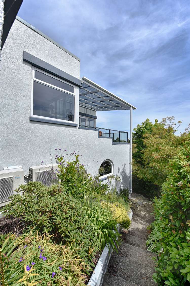 11 Rock Street Gore Surrounds_16