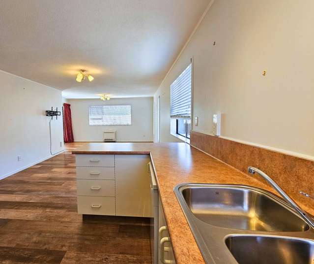 2/45 Hospital Road Blenheim_3