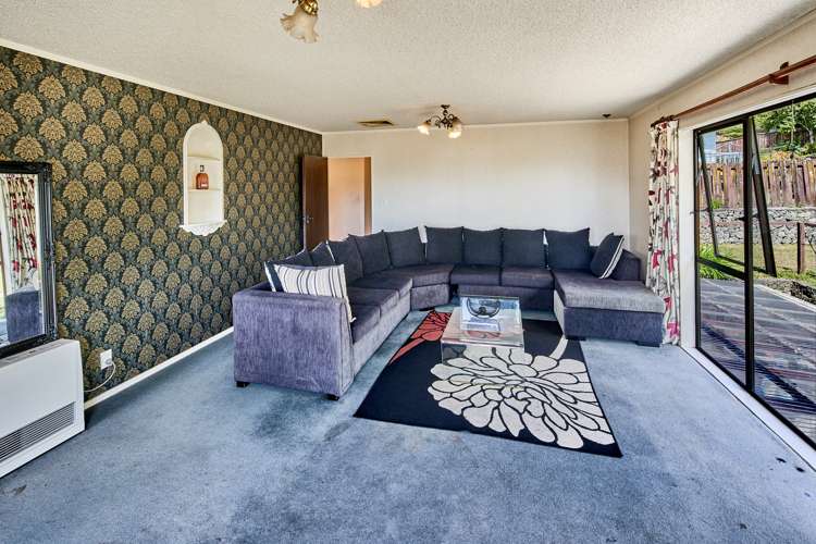 16 Brasenose Place Tawa_5