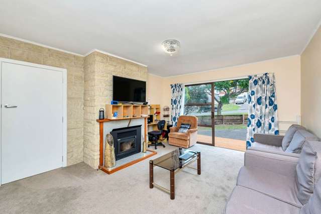 1/16 Peach Road Glenfield_1