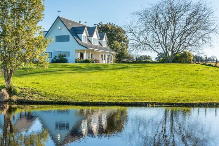 186 Charles Road Karaka_1