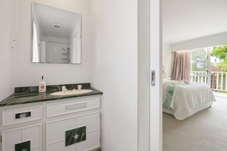 70 Glen Road Raumati South_9