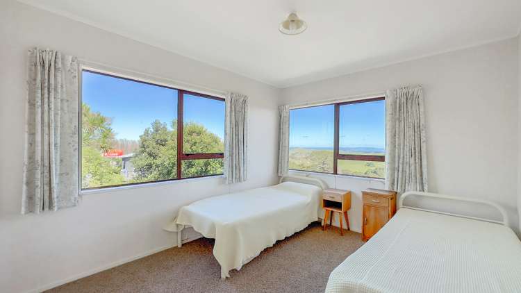 77 Esk Road Miranda_9