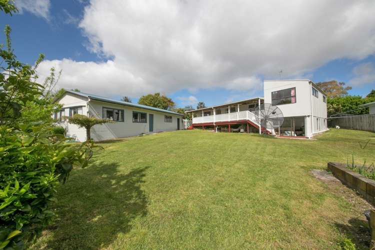 55 Barrys Road Glendene_1