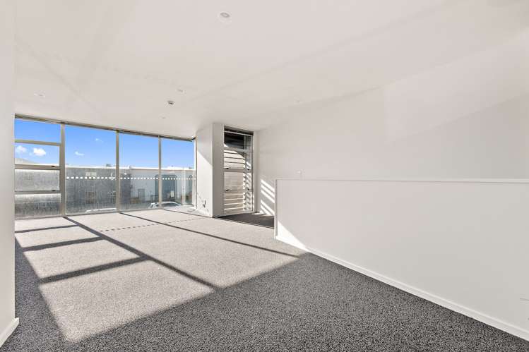 14 Tussock Lane Ferrymead_14