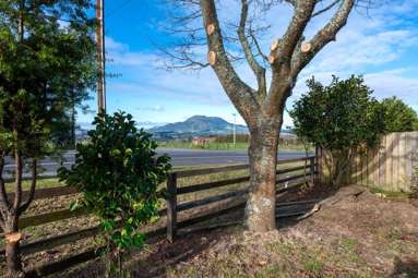 155 Poihipi Road_3