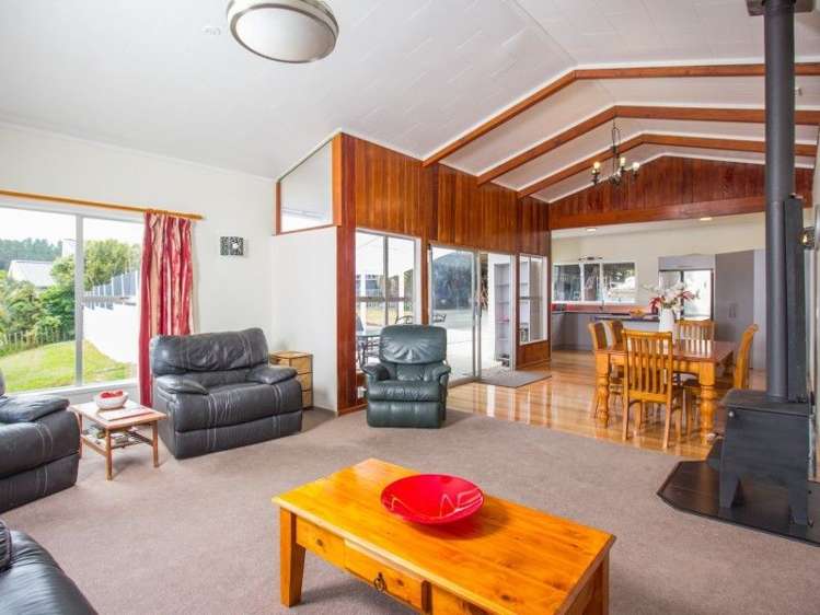 124 Memorial Drive Parahaki_8