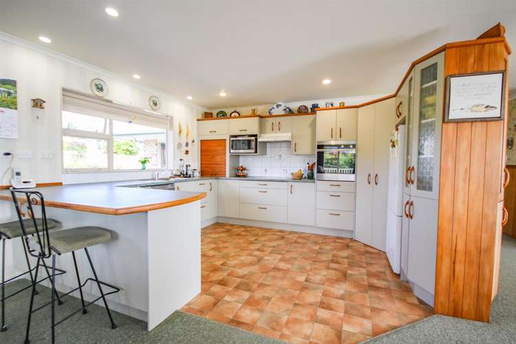 16 Kotare Crescent Paparoa_7