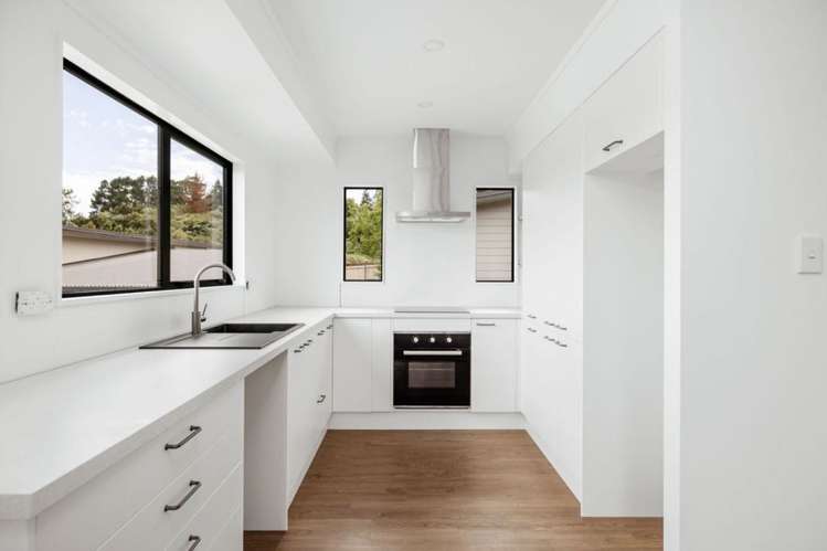82 Marshall Avenue Greerton_3