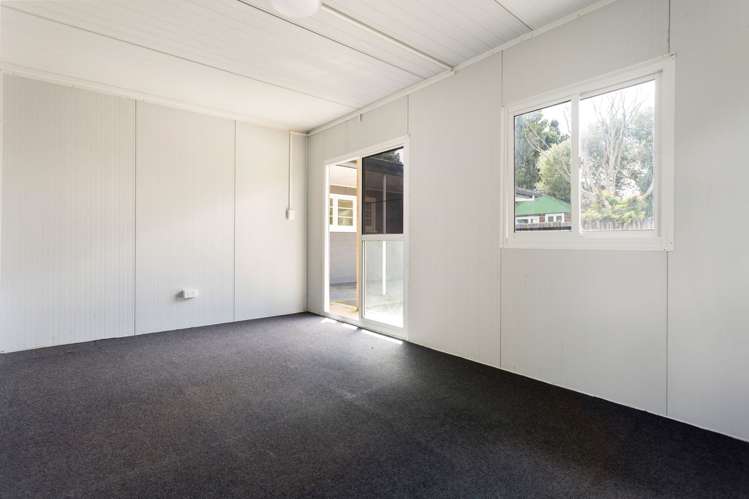 61 Mardon Road Enderley_10