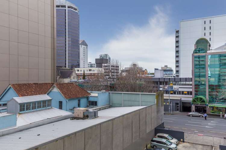 2l/147 Hobson Street_0