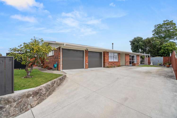 27 Meadowland Street_0