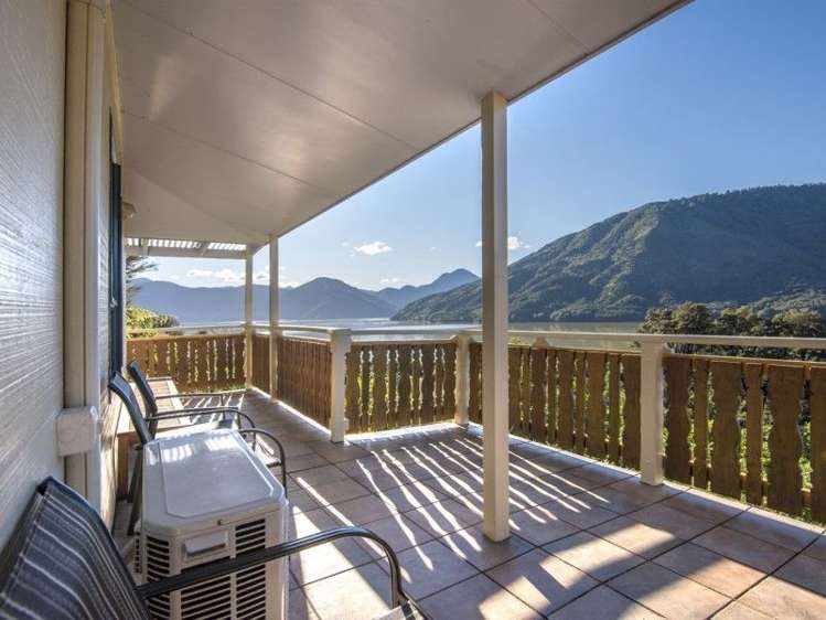 782 Queen Charlotte Drive Havelock_23