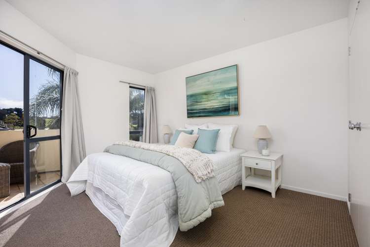 54 Palmgreen Court Stanmore Bay_14