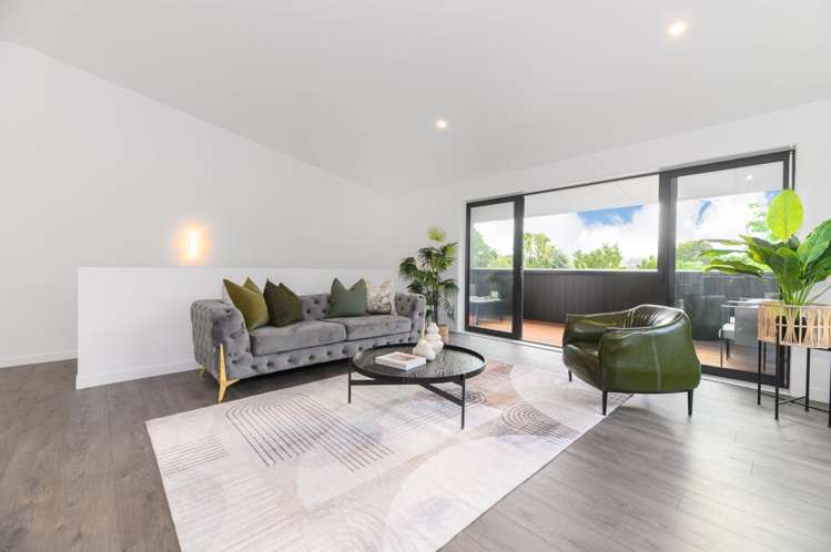 18 & 20 Arataki Views Way Glen Eden_50