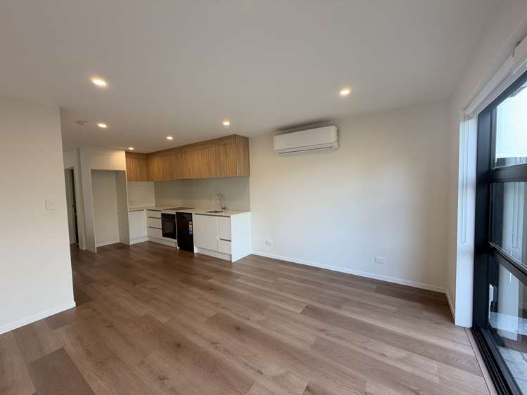 63 Selo Street Glen Eden_3