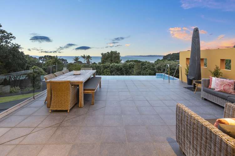 36a Glenelg Road Red Beach_31