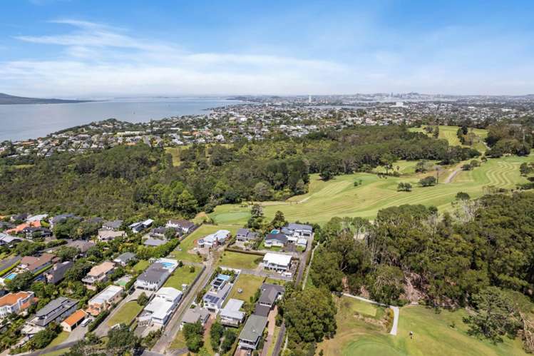 2/98 Park Rise Campbells Bay_8