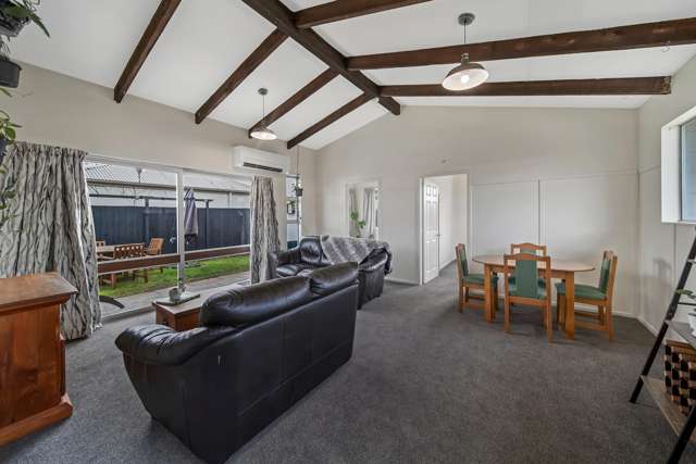 2/15 Sullivan Avenue Woolston_2