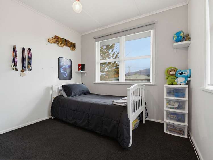 4 Pukeko Street Hillcrest_16