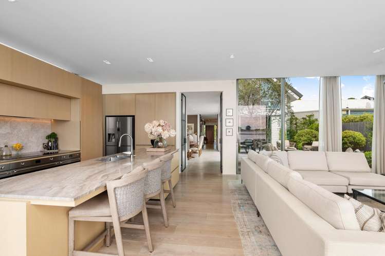 153 Main Road Moncks Bay_17