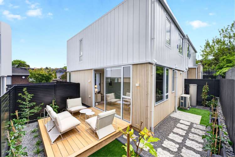 76A-D Grand Drive Remuera_23