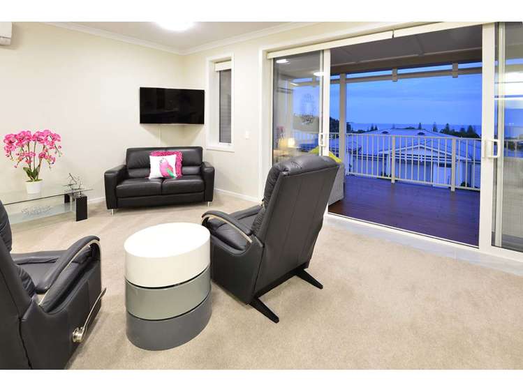 37 Panorama Heights Orewa_10