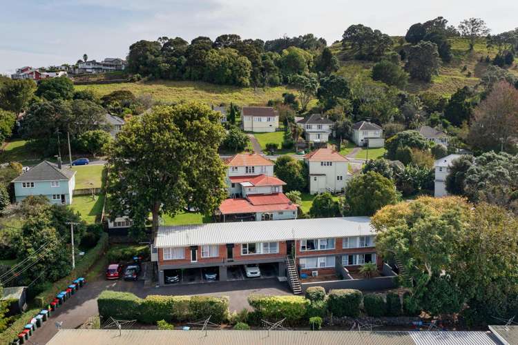 1-7/63E Owairaka Avenue Mount Albert_12