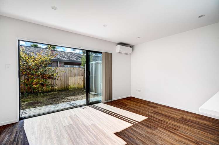 181 Portage Road New Lynn_9