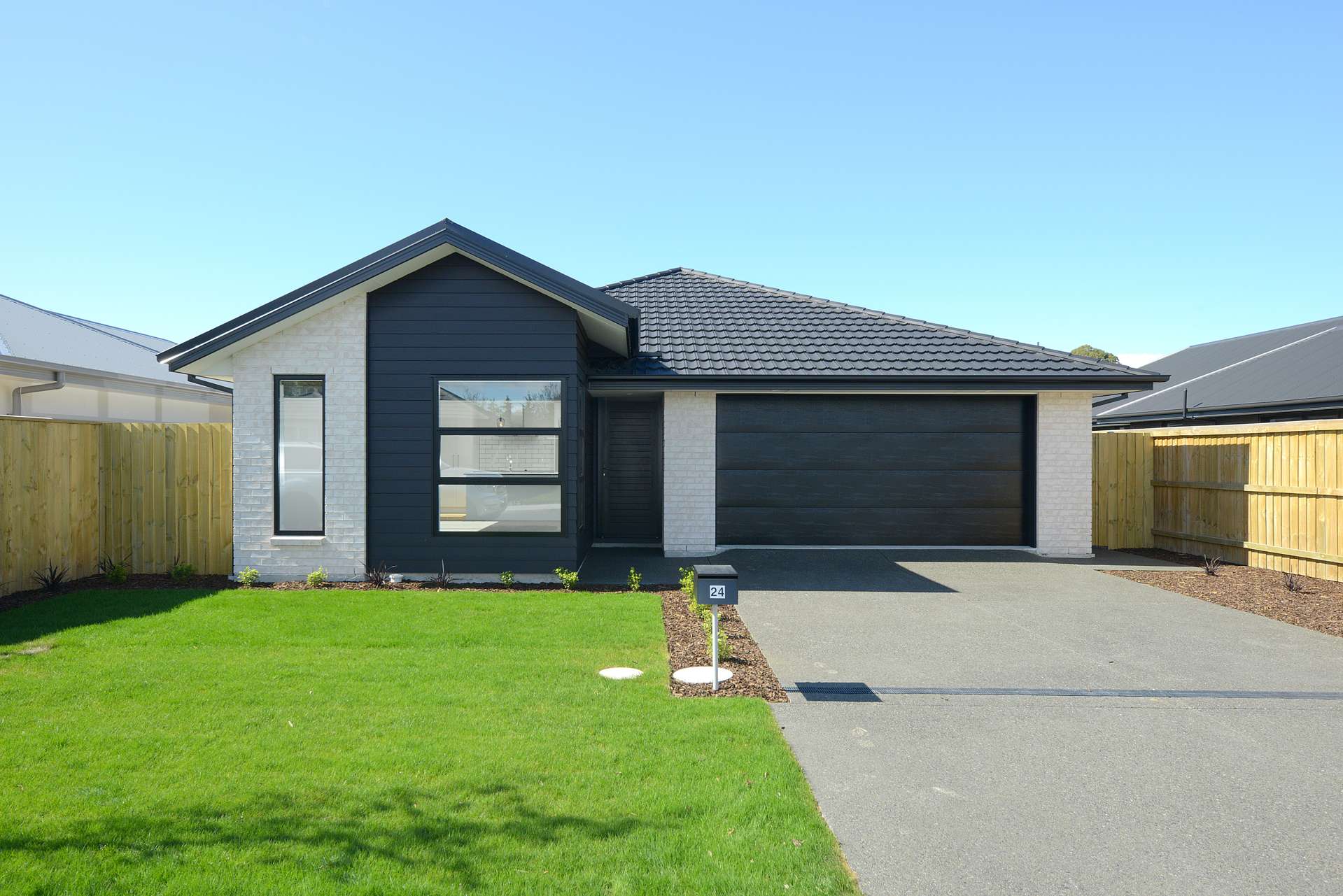 24 Tara Crescent Woodend_0