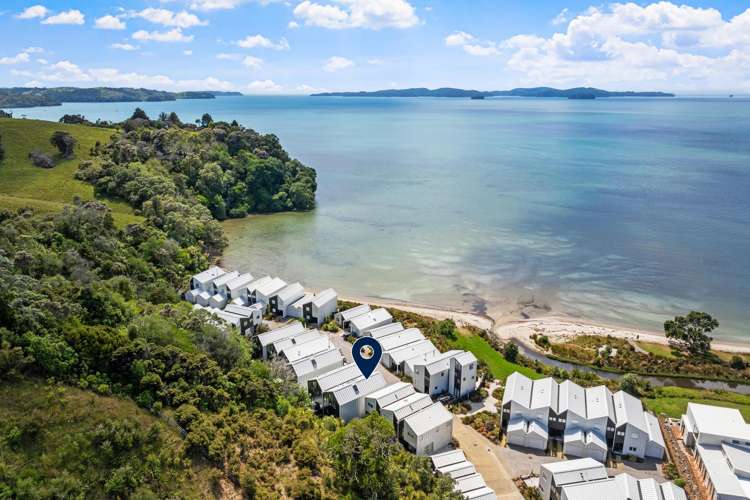 21 Boathouse Bay Lane_0