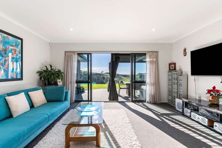 1096d Awhitu Road Pollok_19