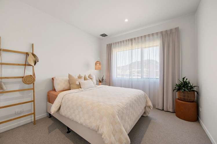 61 Pounamu Avenue Albert Town_21