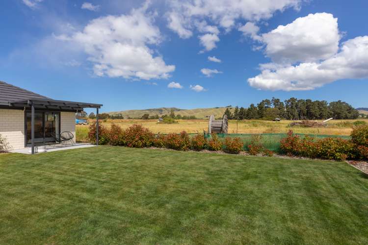 4 Hurricane Way Burleigh_20