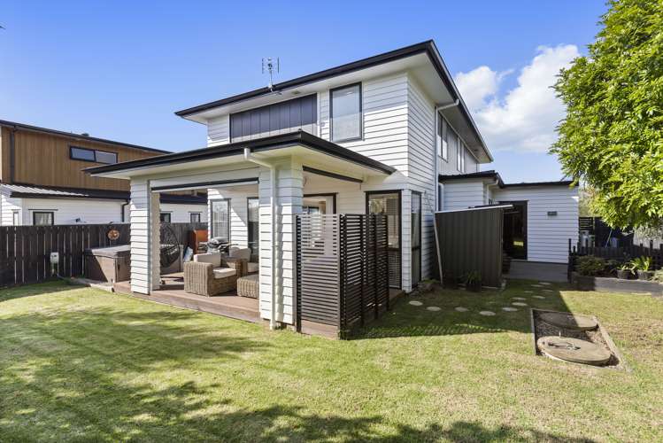 72 Constellation Avenue Beachlands_24