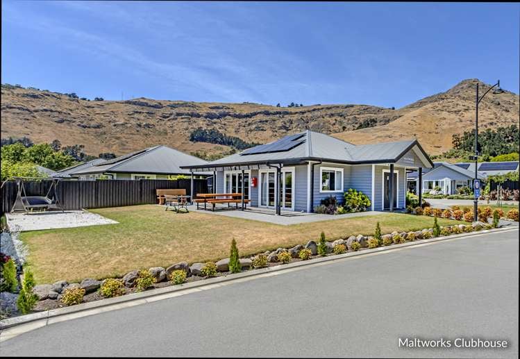 3/64 Port Hills Road Heathcote Valley_9