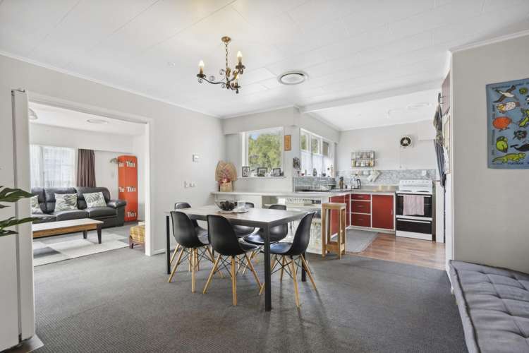 28 Frederick Street Wainuiomata_6