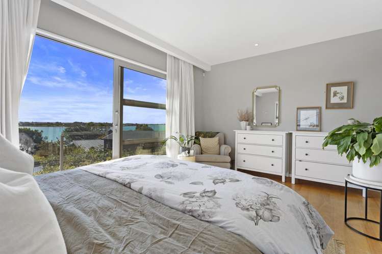 11 Te Awakura Terrace Mount Pleasant_13