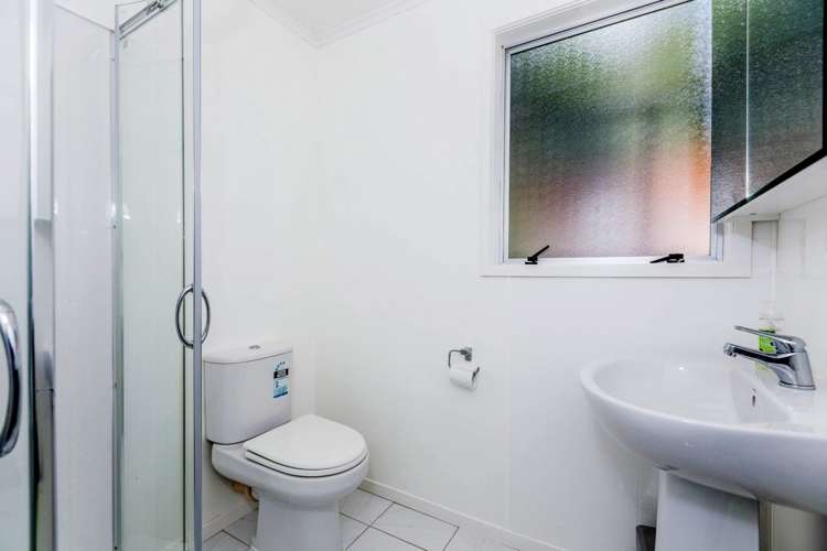 62 Lemnos Place Titirangi_8