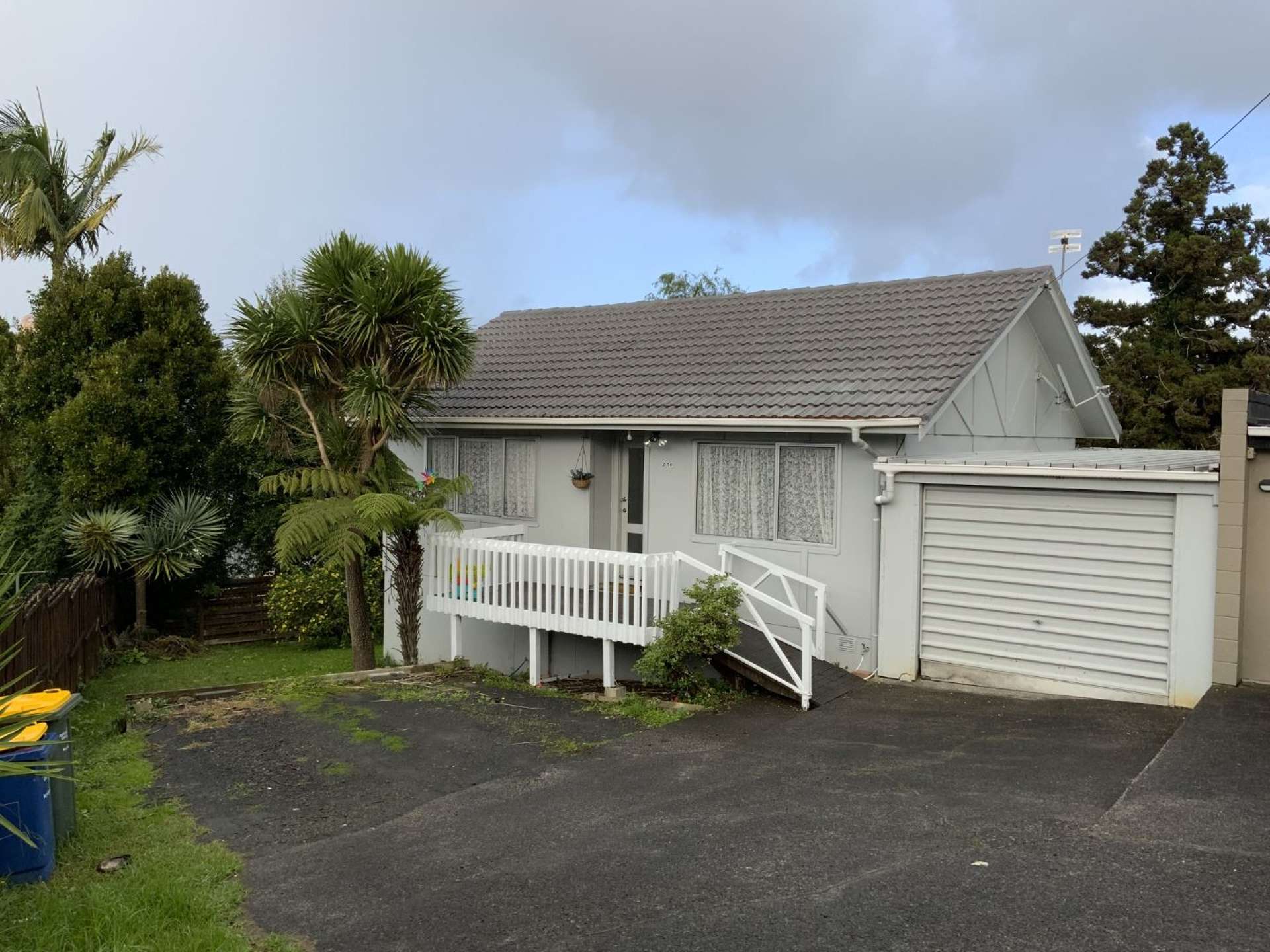 2/50 Makora Road Massey_0