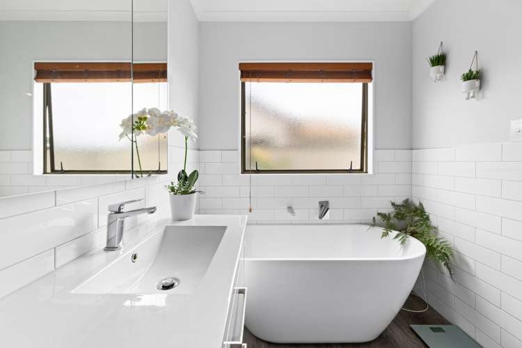 27 Beaufort Mews Taradale_14