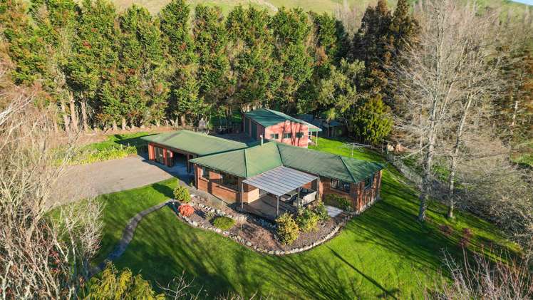 1283 Waikite Valley Road_0