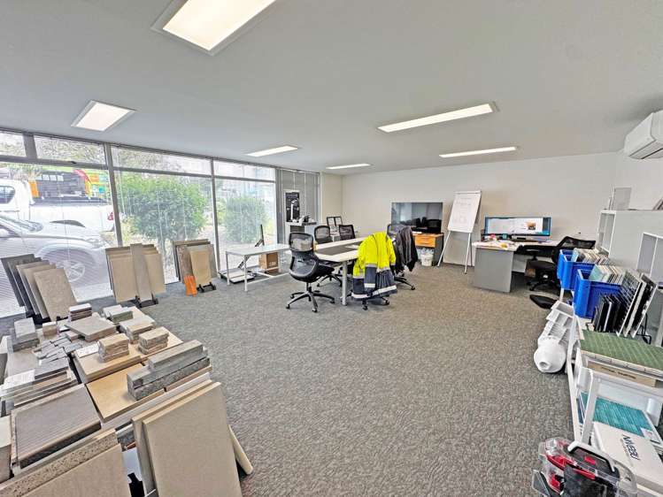 Unit 1/136 Marua Road Mt Wellington_7